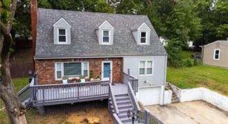 3627 N Walrond Avenue, Kansas City, MO 64117