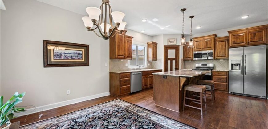 13365 N Silver Ridge Drive, Platte City, MO 64079
