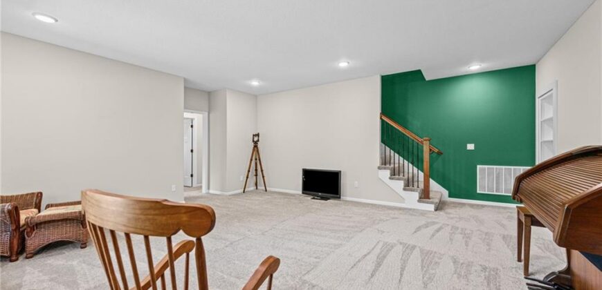13365 N Silver Ridge Drive, Platte City, MO 64079