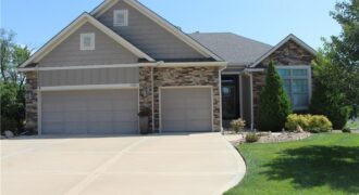 13365 N Silver Ridge Drive, Platte City, MO 64079