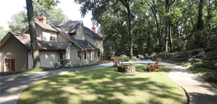 500 NW 44 Terrace, Gladstone, MO 64116