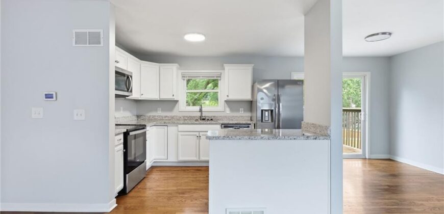 4912 N Smalley Avenue, Kansas City, MO 64119