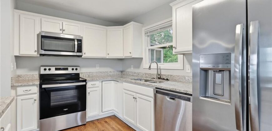 4912 N Smalley Avenue, Kansas City, MO 64119
