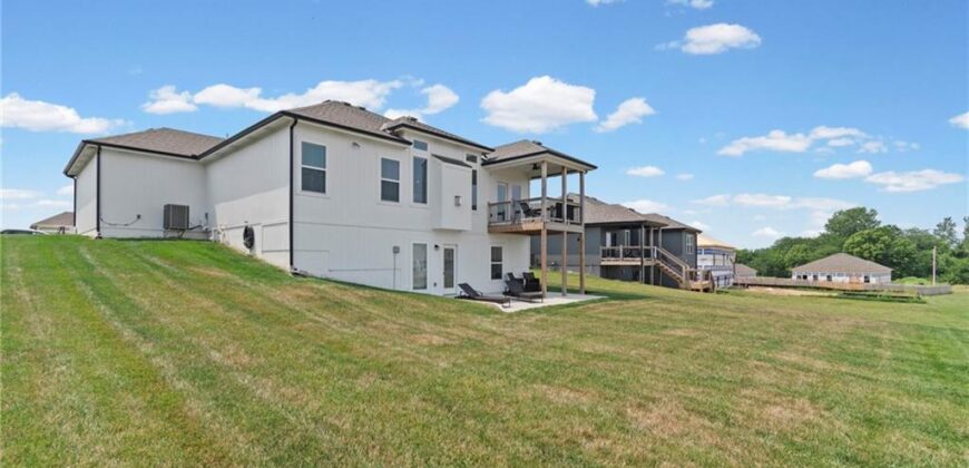 7710 NE 107th Street, Kansas City, MO 64157
