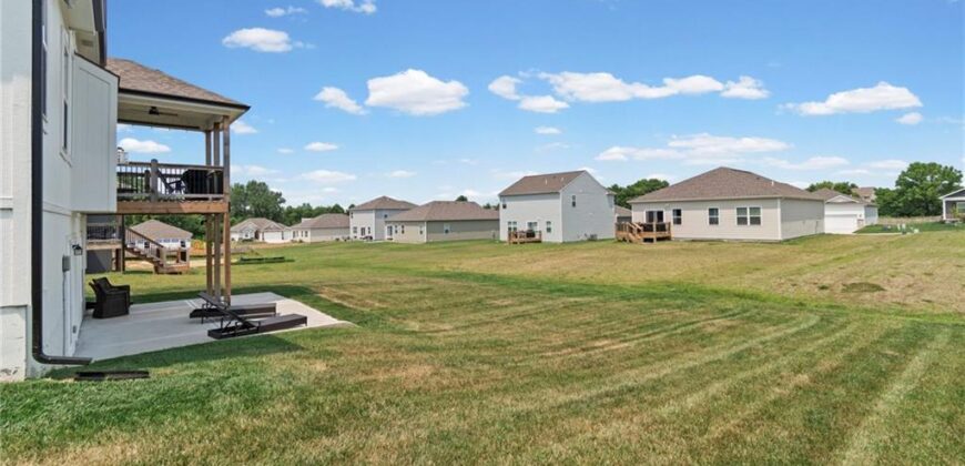 7710 NE 107th Street, Kansas City, MO 64157