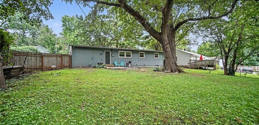 3626 N LISTER Avenue, Kansas City, MO 64117