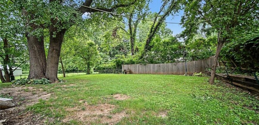 3626 N LISTER Avenue, Kansas City, MO 64117