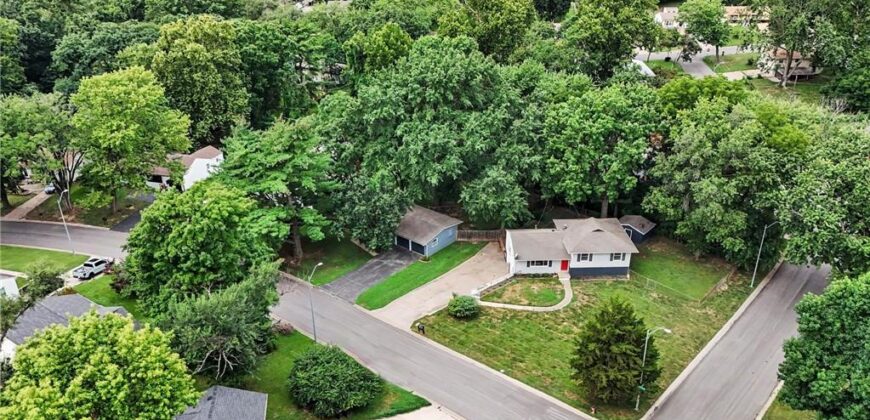 3626 N LISTER Avenue, Kansas City, MO 64117