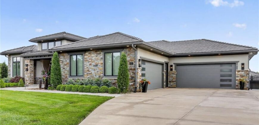 8085 Green Glades Court, Kansas City, MO 64152