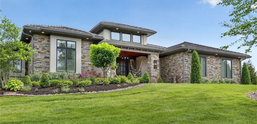8085 Green Glades Court, Kansas City, MO 64152