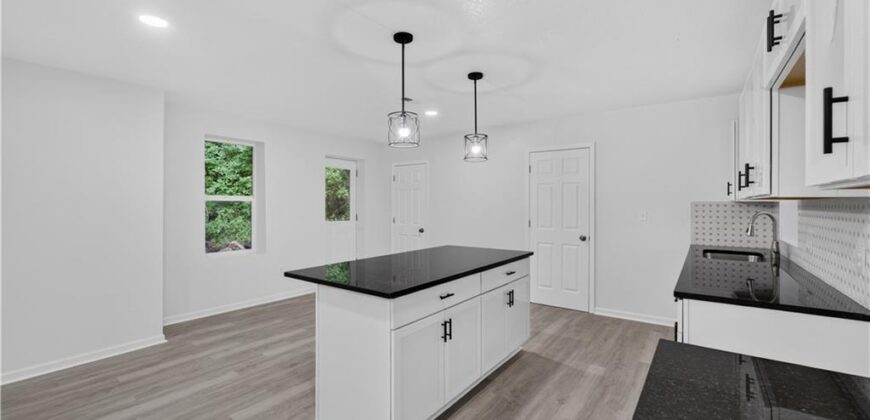 528 Caldwell Street, Excelsior Springs, MO 64024