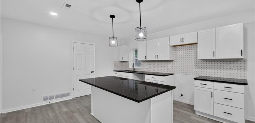 528 Caldwell Street, Excelsior Springs, MO 64024