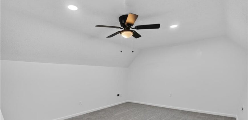 528 Caldwell Street, Excelsior Springs, MO 64024