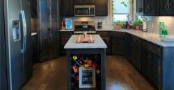7604 N Amoret Avenue, Kansas City, MO 64151