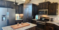 7604 N Amoret Avenue, Kansas City, MO 64151
