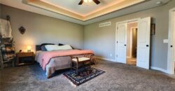 7604 N Amoret Avenue, Kansas City, MO 64151