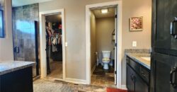 7604 N Amoret Avenue, Kansas City, MO 64151