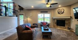 7604 N Amoret Avenue, Kansas City, MO 64151