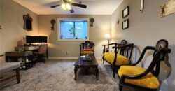 7604 N Amoret Avenue, Kansas City, MO 64151