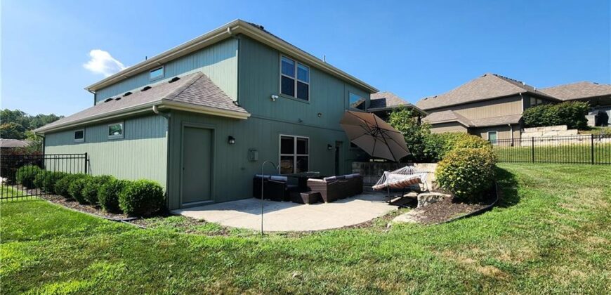 7604 N Amoret Avenue, Kansas City, MO 64151