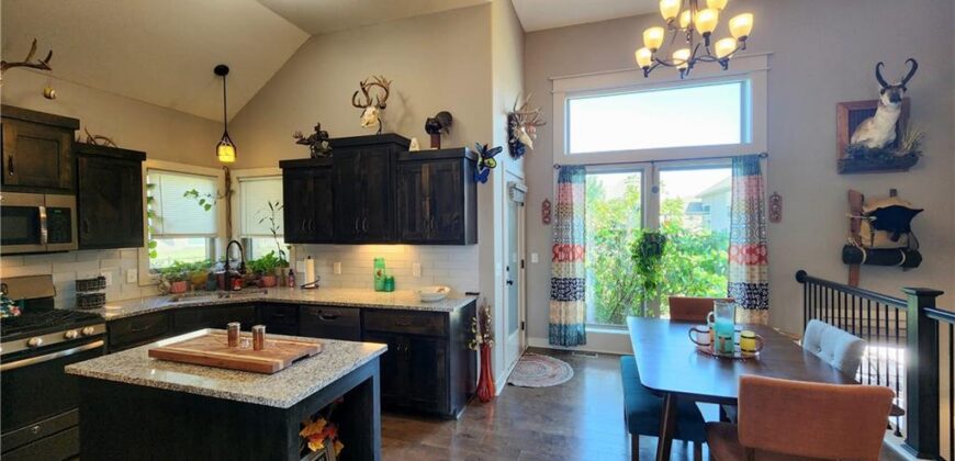 7604 N Amoret Avenue, Kansas City, MO 64151