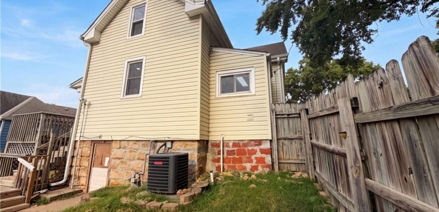 423 N Missouri Street, Liberty, MO 64068