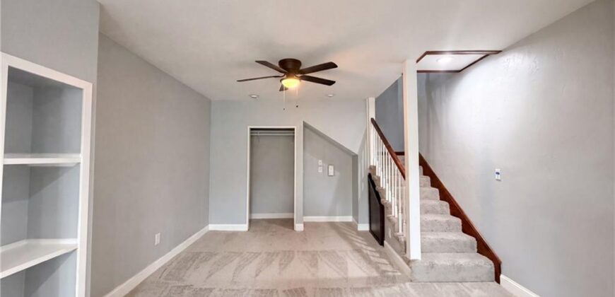 423 N Missouri Street, Liberty, MO 64068