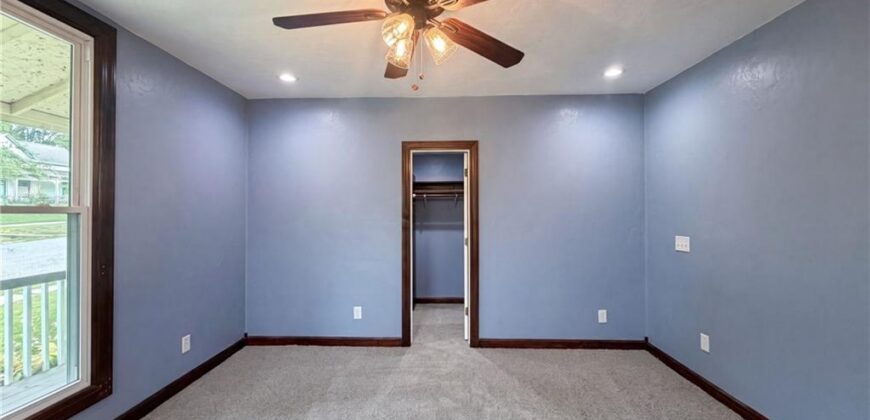 423 N Missouri Street, Liberty, MO 64068