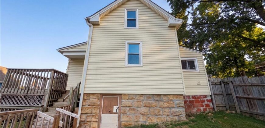 423 N Missouri Street, Liberty, MO 64068