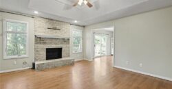 17 Sandi Circle, Dearborn, MO 64439