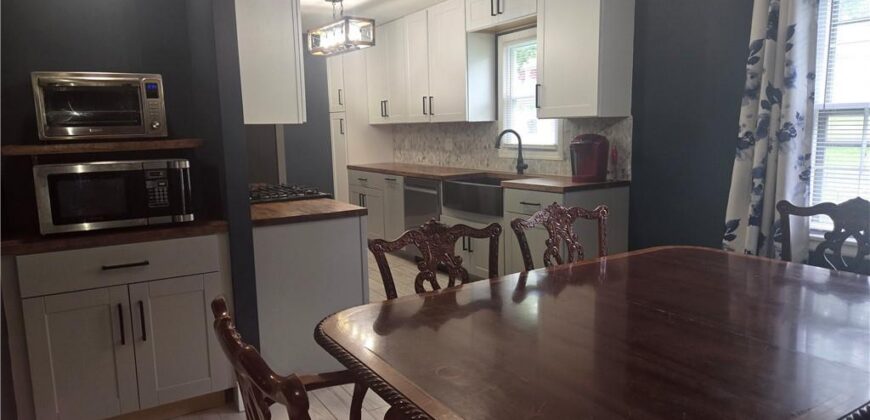 4835 NE Sherwood Drive, Kansas City, MO 64119