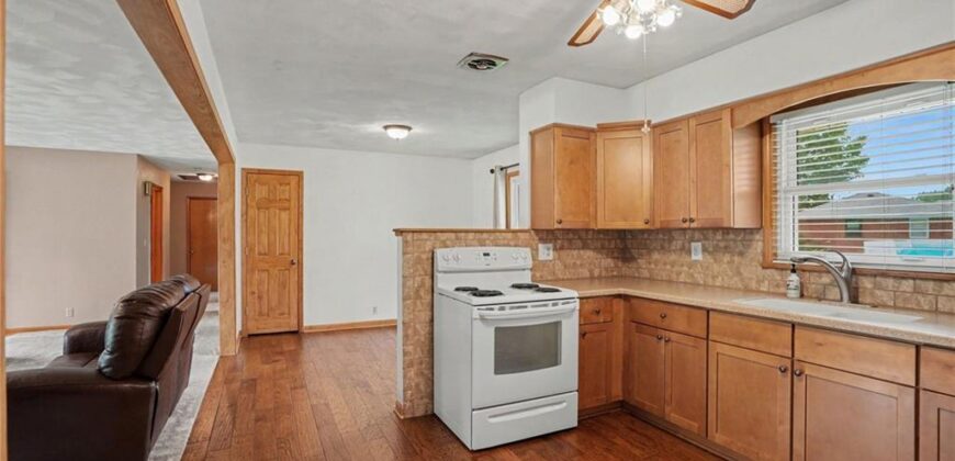 108 Highland Drive, Smithville, MO 64089