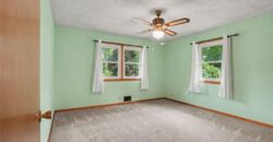 108 Highland Drive, Smithville, MO 64089