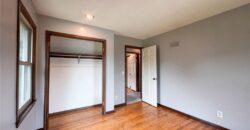 6916 N Overland Drive, Kansas City, MO 64151