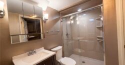 6916 N Overland Drive, Kansas City, MO 64151