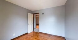 6916 N Overland Drive, Kansas City, MO 64151