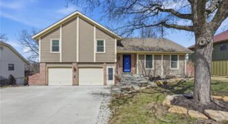 518 NW 65th Terrace, Kansas City, MO 64118