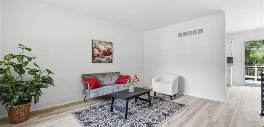 5520 NE 59th Terrace, Kansas City, MO 64119
