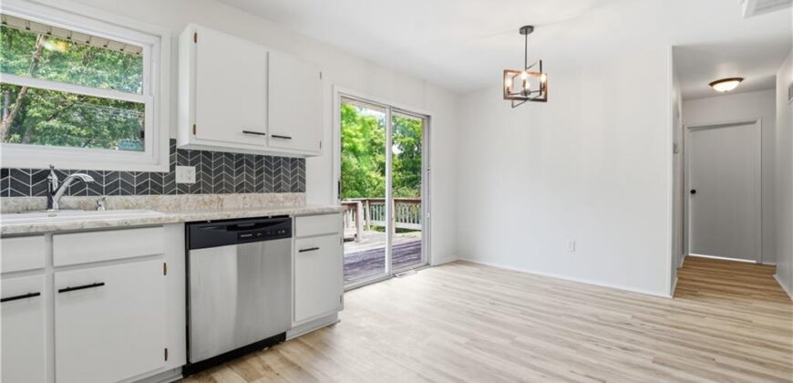 5520 NE 59th Terrace, Kansas City, MO 64119