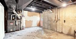 838 NW 69 th Place, Kansas City, MO 64118