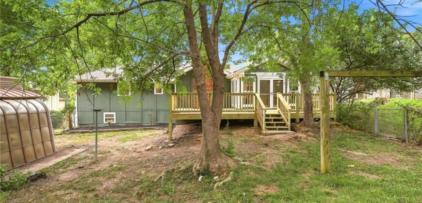 838 NW 69 th Place, Kansas City, MO 64118