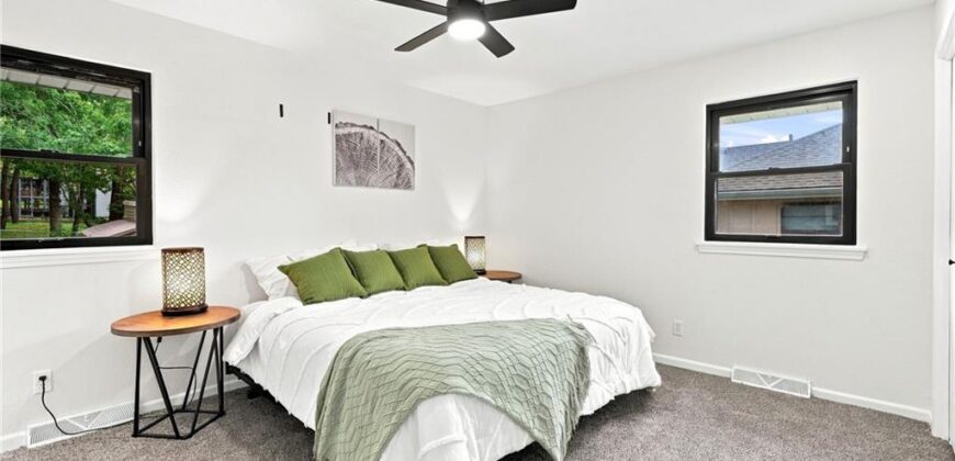 838 NW 69 th Place, Kansas City, MO 64118