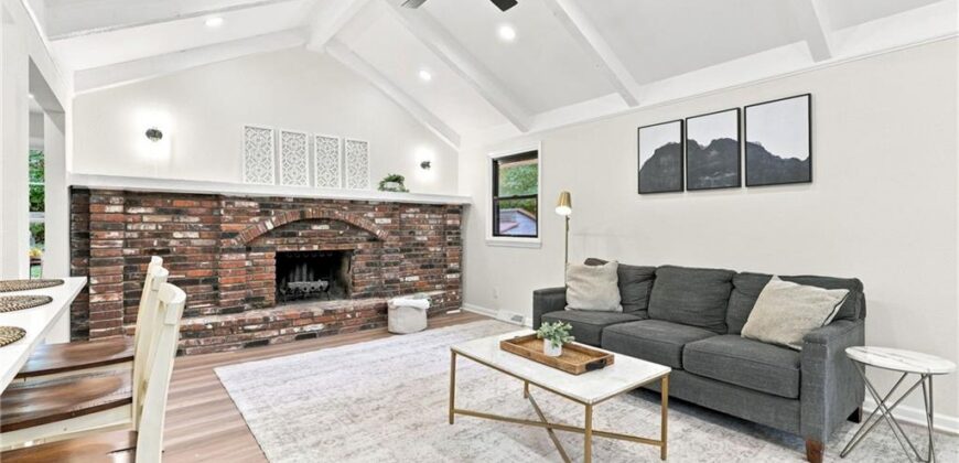 838 NW 69 th Place, Kansas City, MO 64118