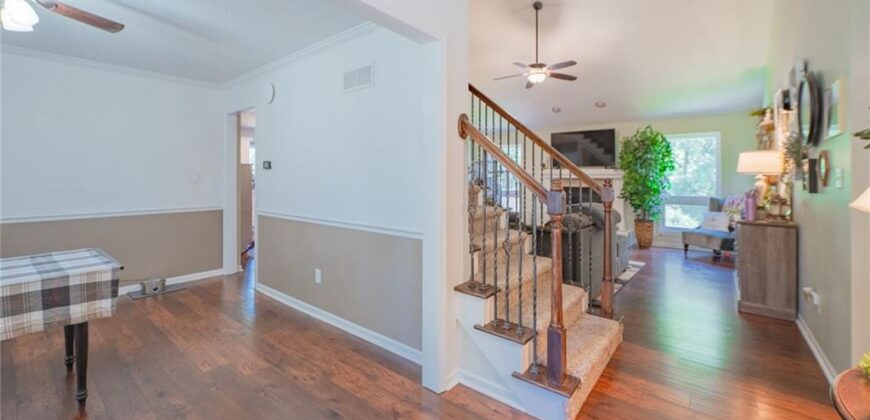 1517 DUNCAN Drive, Liberty, MO 64068