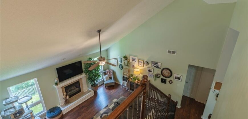 1517 DUNCAN Drive, Liberty, MO 64068
