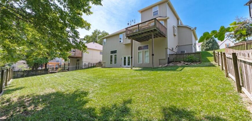 1517 DUNCAN Drive, Liberty, MO 64068