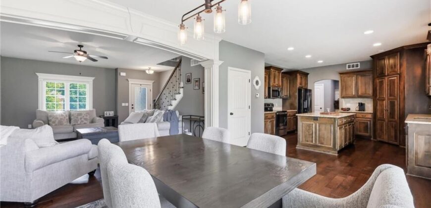 1729 Cambridge Circle, Kearney, MO 64060