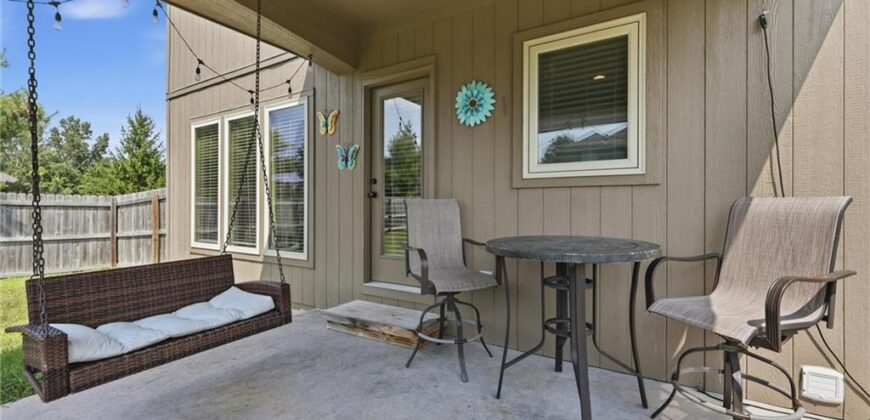 1729 Cambridge Circle, Kearney, MO 64060