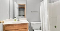 8604 NE 72nd Terrace, Kansas City, MO 64158