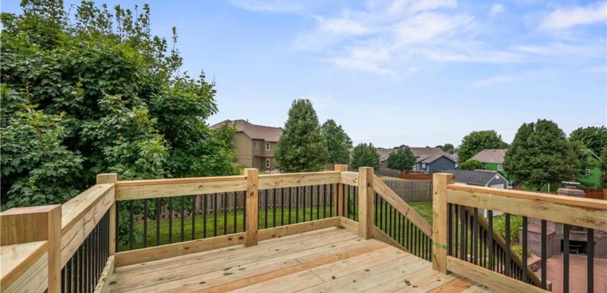 905 NW 112th Terrace, Kansas City, MO 64155